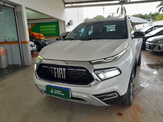 FIAT TORO 2.0 16V TURBO DIESEL VOLCANO 4WD AT9 FIAT TORO 2.0 16V TURBO DIESEL VOLCANO 4WD AT9